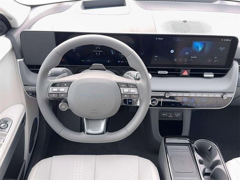 New 2026 Hyundai Ioniq 5 Limited image 10