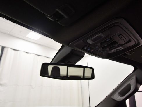 Used 2023 GMC Sierra 2500 Denali image 26