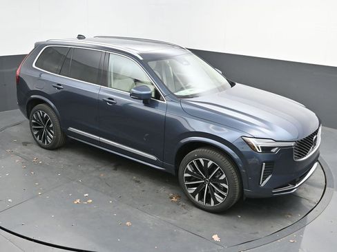 New 2026 Volvo XC90 B6 Ultra image 31