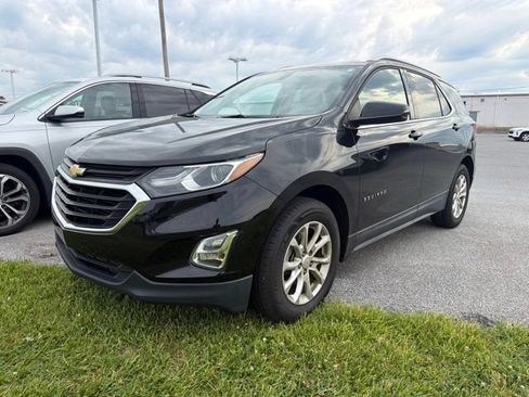 Used 2018 Chevrolet Equinox LT w/ Sun & Infotainment Package AWD/4WD image 3
