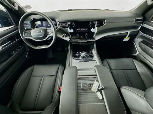 New 2026 Jeep Grand Wagoneer Limited AWD/4WD image 9