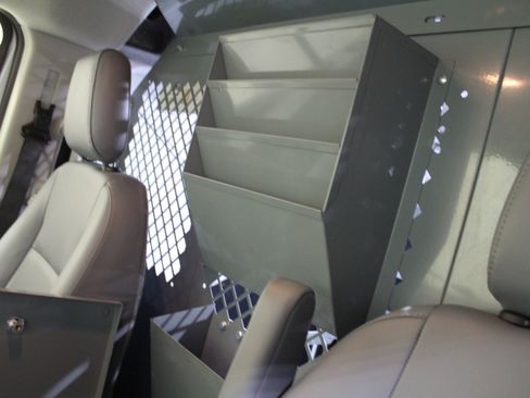 Used 2018 Ford Transit 250 130 Low Roof image 18