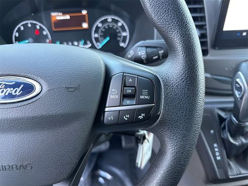 Used 2022 Ford Transit 350 XLT image 28