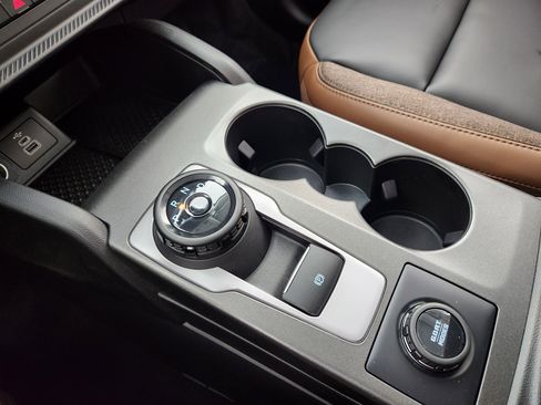 New 2026 Ford Bronco Sport Outer Banks w/ Outer Banks Tech Package+ AWD/4WD image 25