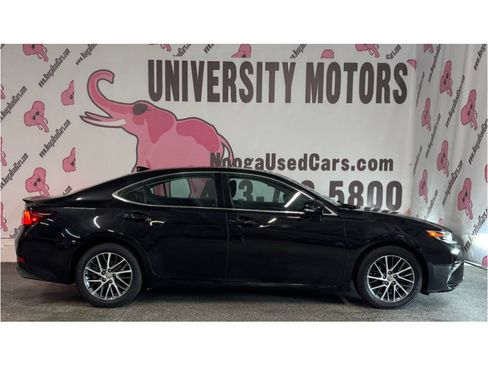 Used 2016 Lexus ES 350 w/ Luxury Package w/Wood Trim FWD image 9