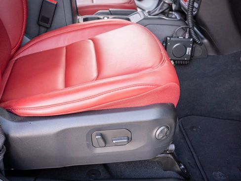 Used 2024 Jeep Wrangler Unlimited Rubicon 392 image 34