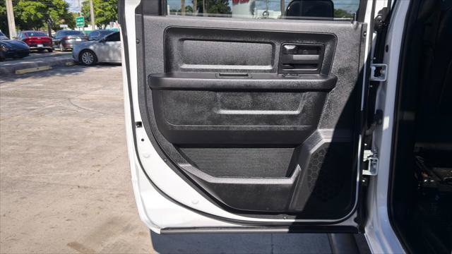 Used 2022 RAM 3500 Tradesman RWD image 17