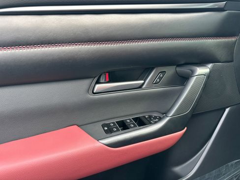 New 2025 MAZDA CX-50 AWD 2.5 Hybrid w/ Cargo Package image 38