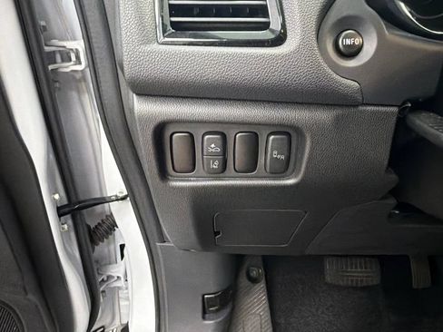 Used 2024 Mitsubishi Outlander Sport SE AWD/4WD image 30