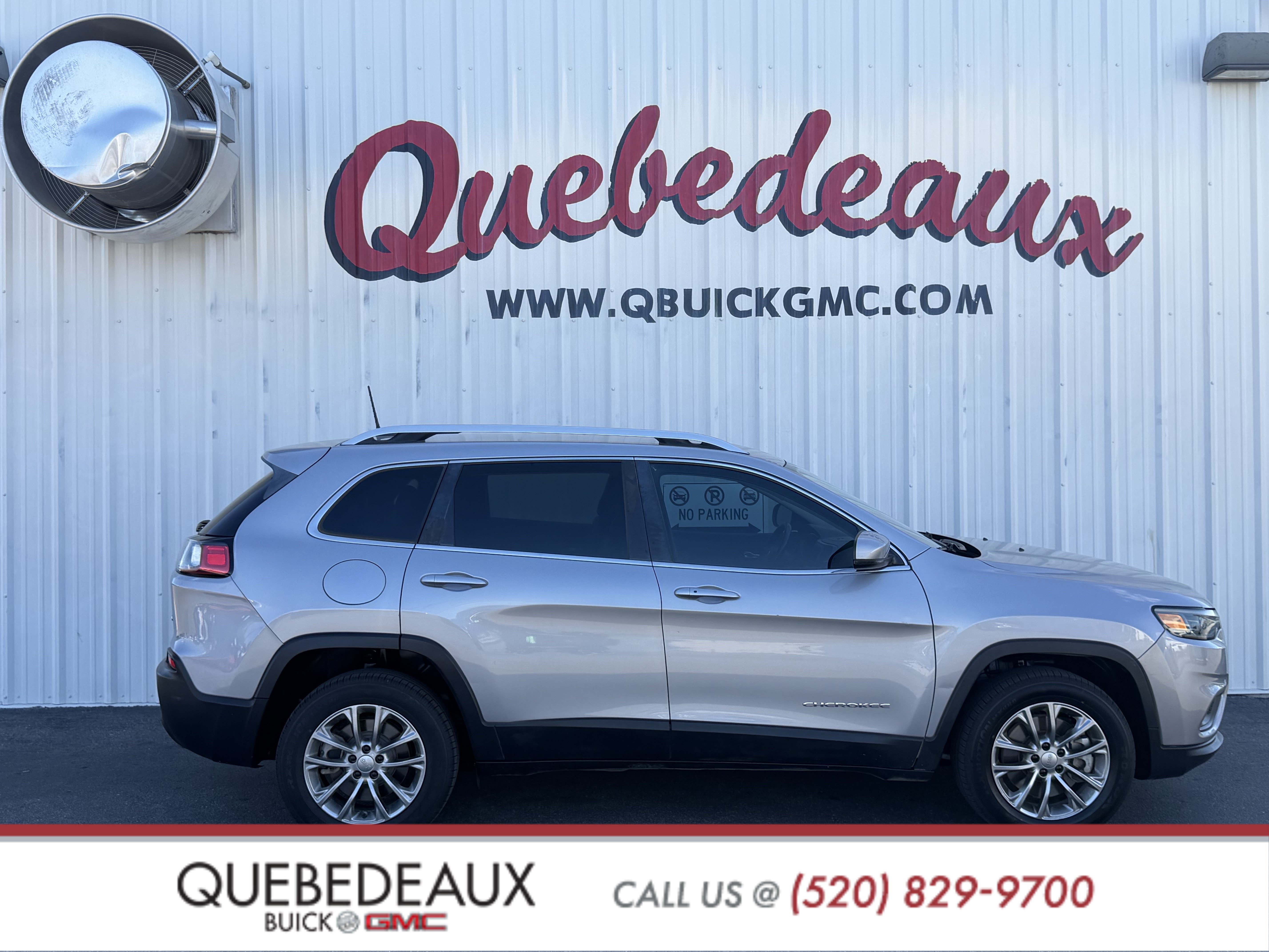 Used 2020 Jeep Cherokee Latitude Plus FWD image 7
