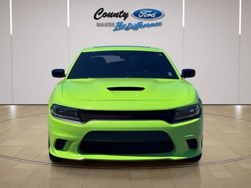 Used 2023 Dodge Charger R/T w/ Blacktop Package RWD image 3