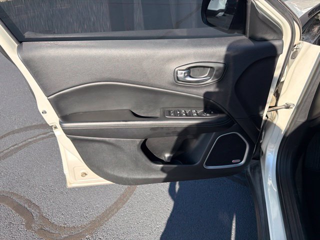Used 2019 Jeep Compass High Altitude FWD image 19