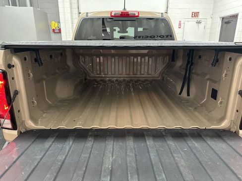 Used 2023 Chevrolet Colorado Trail Boss w/ Advanced Trailering Package image 11