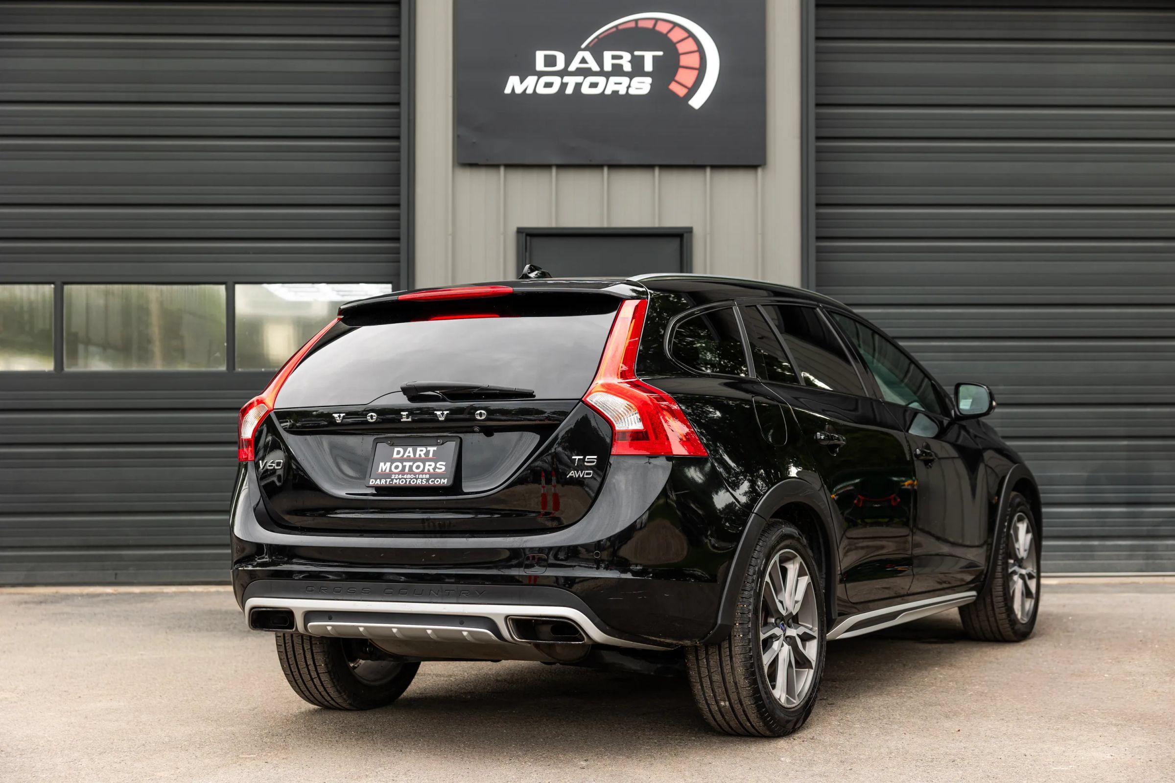 Used 2016 Volvo V60 T5 Cross Country w/ Convenience Package AWD/4WD image 7