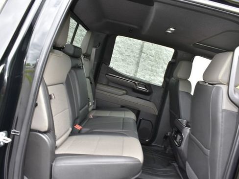Certified 2024 Chevrolet Silverado 1500 ZR2 w/ Technology Package AWD/4WD image 30