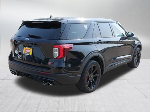 Used 2022 Ford Explorer ST w/ ST Street Pack AWD/4WD image 7