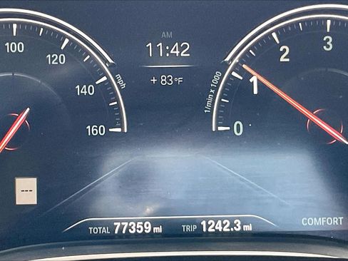 Used 2016 BMW 740i RWD image 26