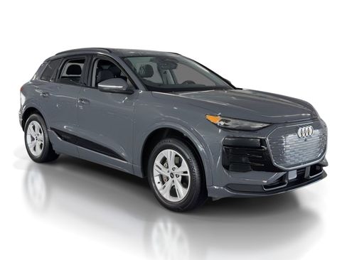 Used 2025 Audi Q6 e-tron Premium w/ Convenience Package image 7