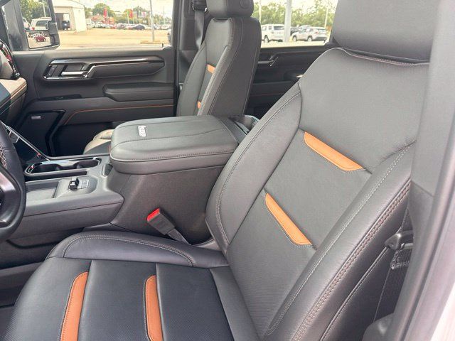Used 2025 GMC Sierra 2500 AT4 w/ Max Trailering Package AWD/4WD image 25