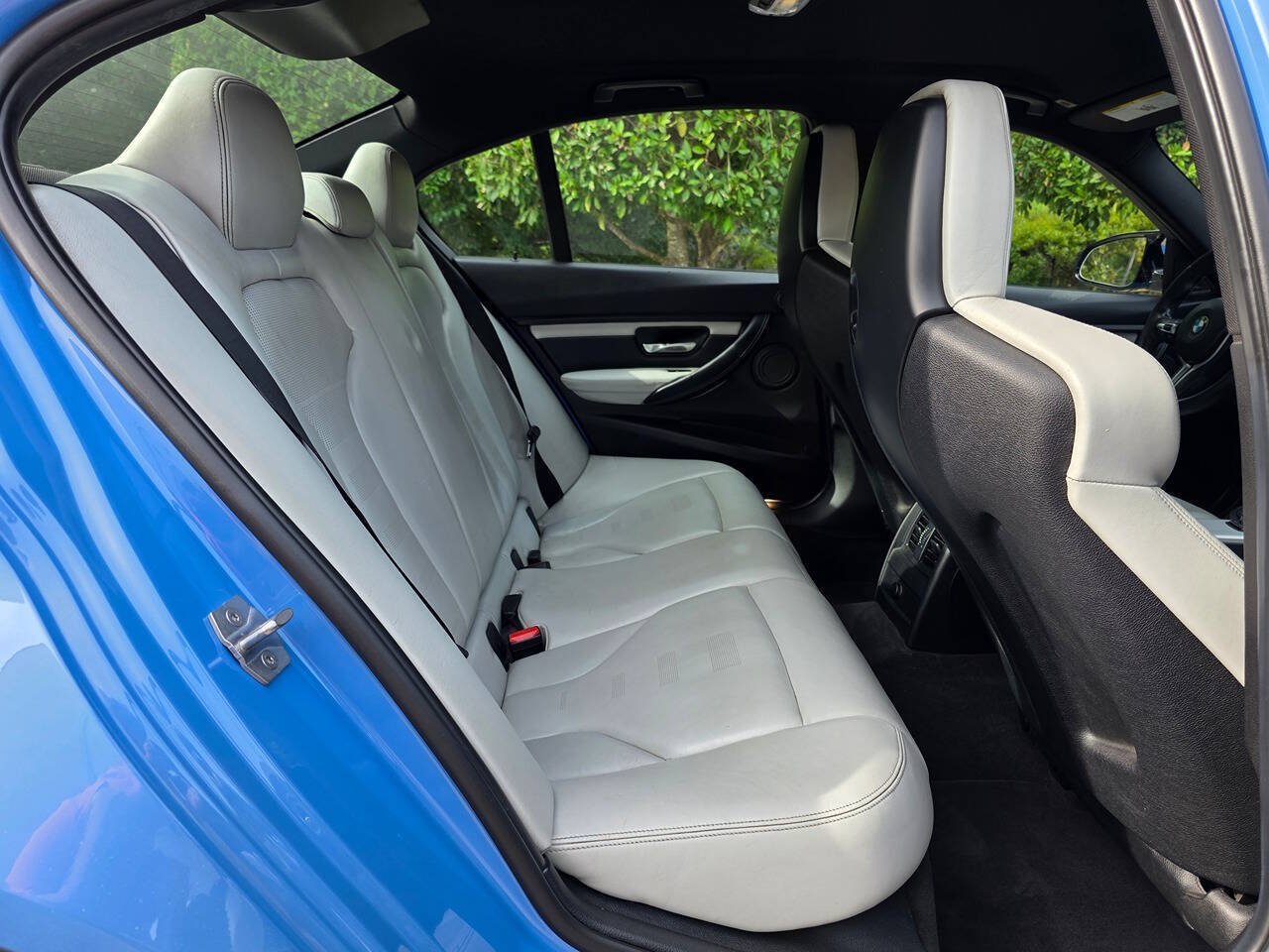 Used 2015 BMW M3 RWD image 31