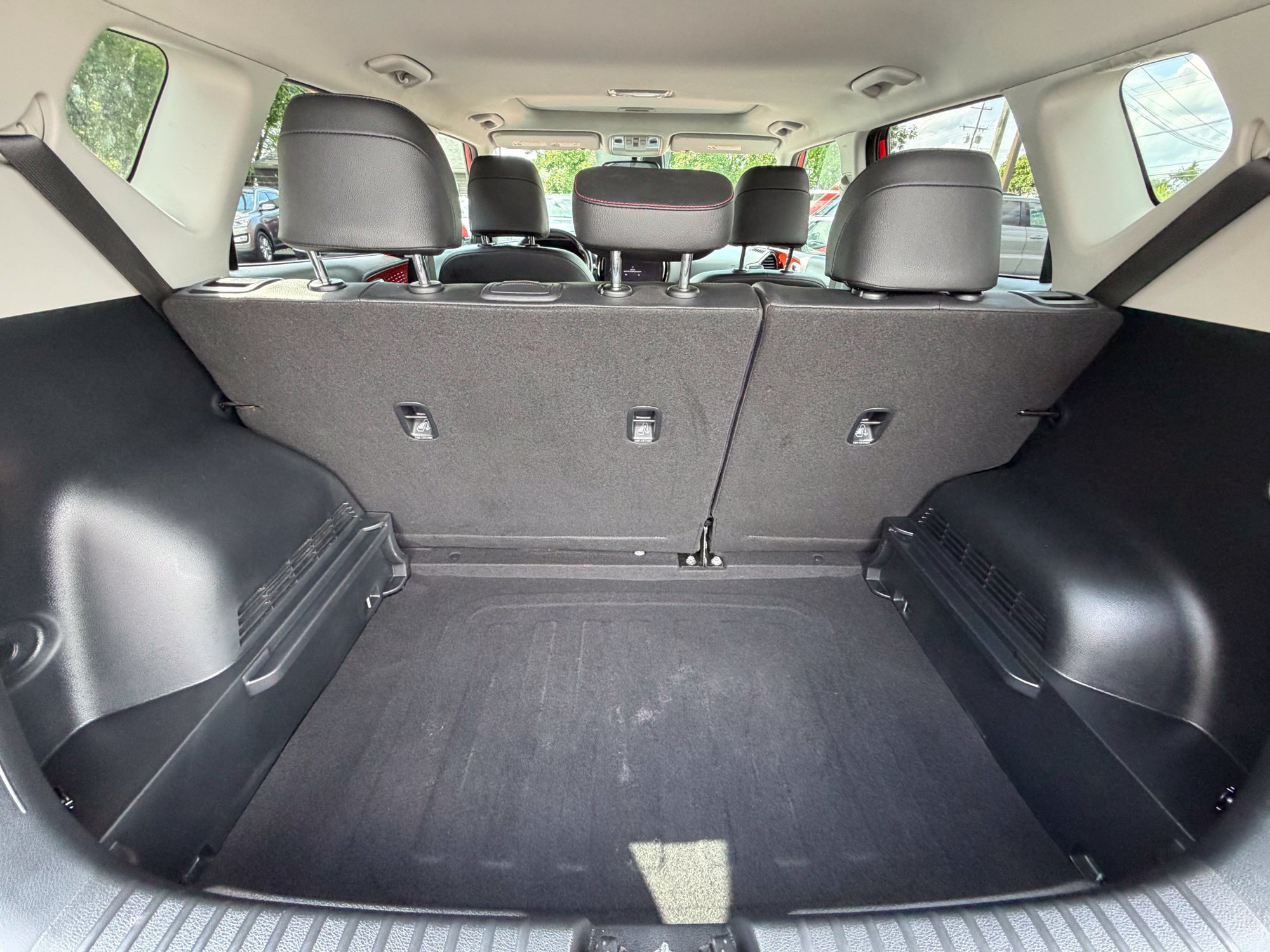 Used 2023 Kia Soul GT-Line FWD image 12