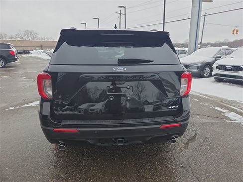 Certified 2023 Ford Explorer ST-Line w/ Class IV Trailer Tow Package image 30