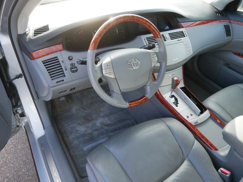 Used 2006 Toyota Avalon Limited FWD image 20