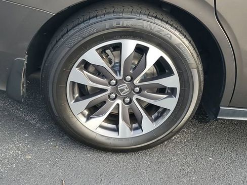 Used 2021 Honda Odyssey EX-L image 7