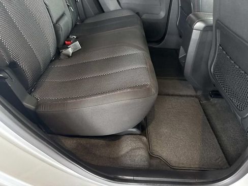 Used 2010 Chevrolet Equinox LT w/ Vehicle Interface Package FWD image 20