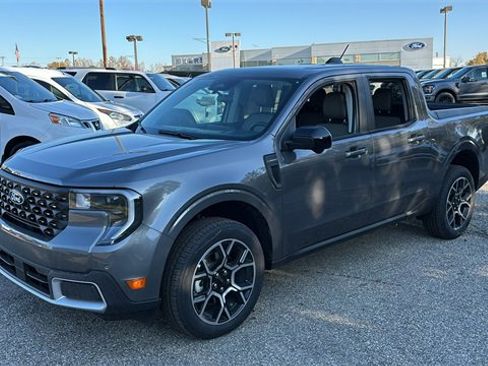 New 2025 Ford Maverick Lariat w/ 4K Tow Package image 2