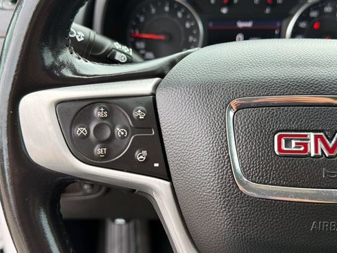 Used 2021 GMC Terrain SLT AWD/4WD image 17