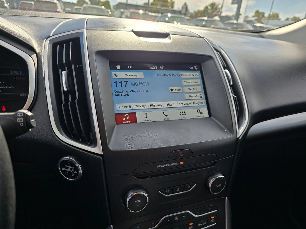 Used 2016 Ford Edge SEL w/ Equipment Group 201A AWD/4WD image 24