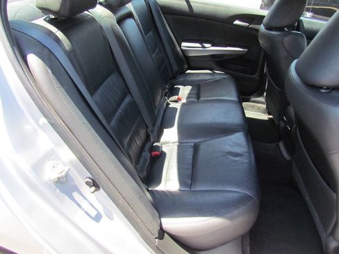 Used 2010 Honda Accord EX-L image 14