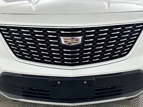 Used 2019 Cadillac XT4 Premium Luxury AWD/4WD image 6