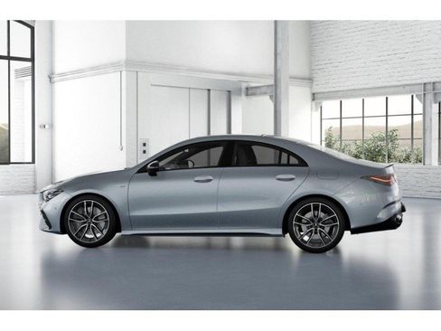 New 2025 Mercedes-Benz CLA 35 AMG 4MATIC image 32