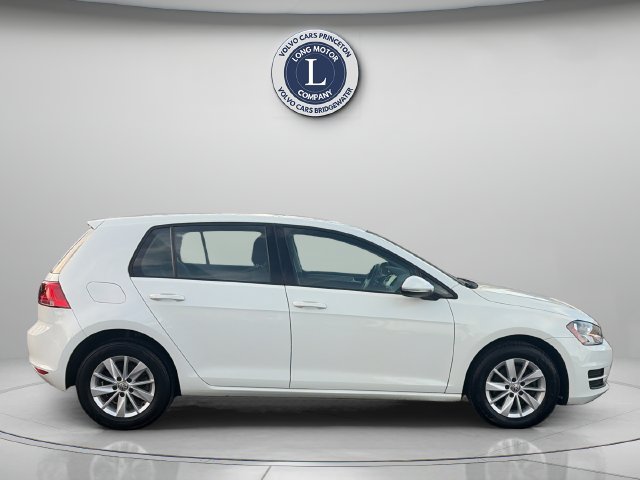 Used 2017 Volkswagen Golf S FWD image 11