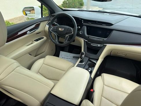 Used 2019 Cadillac XT5 Luxury AWD/4WD image 24