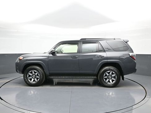 Certified 2024 Toyota 4Runner TRD Off-Road Premium w/ Off Road Premium Plus Package AWD/4WD image 9