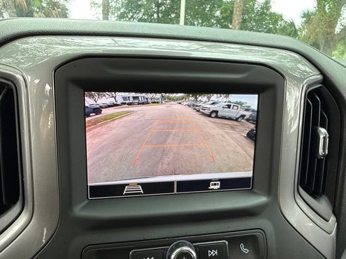 Used 2022 Chevrolet Silverado 1500 Custom AWD/4WD image 32