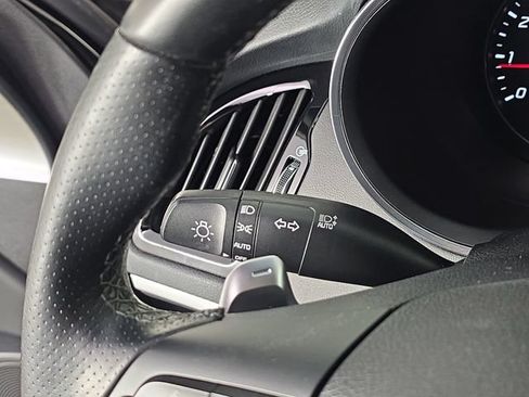 Used 2023 Kia Stinger GT2 AWD/4WD image 30