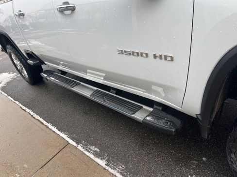 Used 2020 Chevrolet Silverado 3500 High Country w/ Z71 Off-Road Package image 14