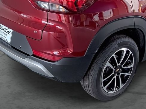 Used 2024 Chevrolet TrailBlazer LT w/ Driver Confidence Package image 13