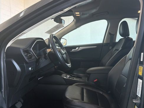 Used 2020 Ford Escape SEL image 20