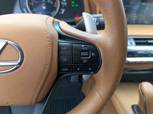Used 2021 Lexus LC 500 Convertible w/ Touring Package RWD image 17