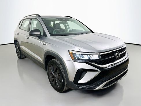 Used 2022 Volkswagen Taos S AWD/4WD image 3