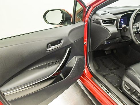 Used 2022 Toyota Corolla XSE image 22