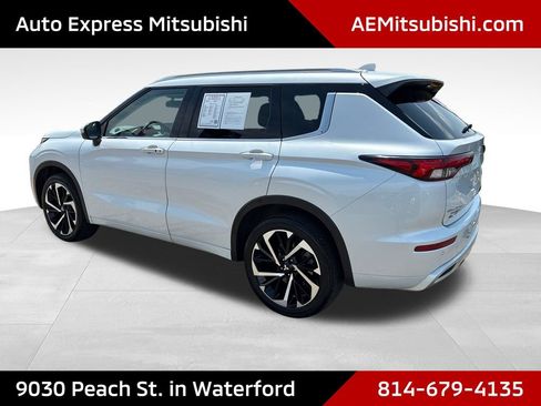 Used 2024 Mitsubishi Outlander SEL AWD/4WD image 5