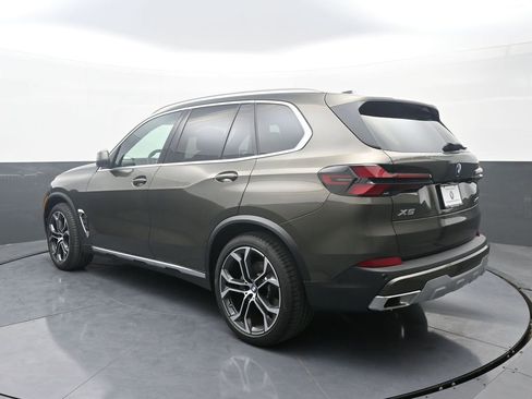 New 2026 BMW X5 xDrive40i AWD/4WD image 5