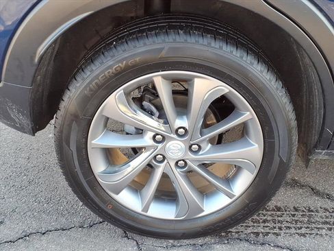 Certified 2023 Buick Encore GX Essence w/ Experience Buick Package image 11