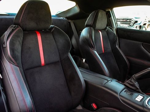 Used 2023 Subaru BRZ Limited w/ Popular Package #1 image 34